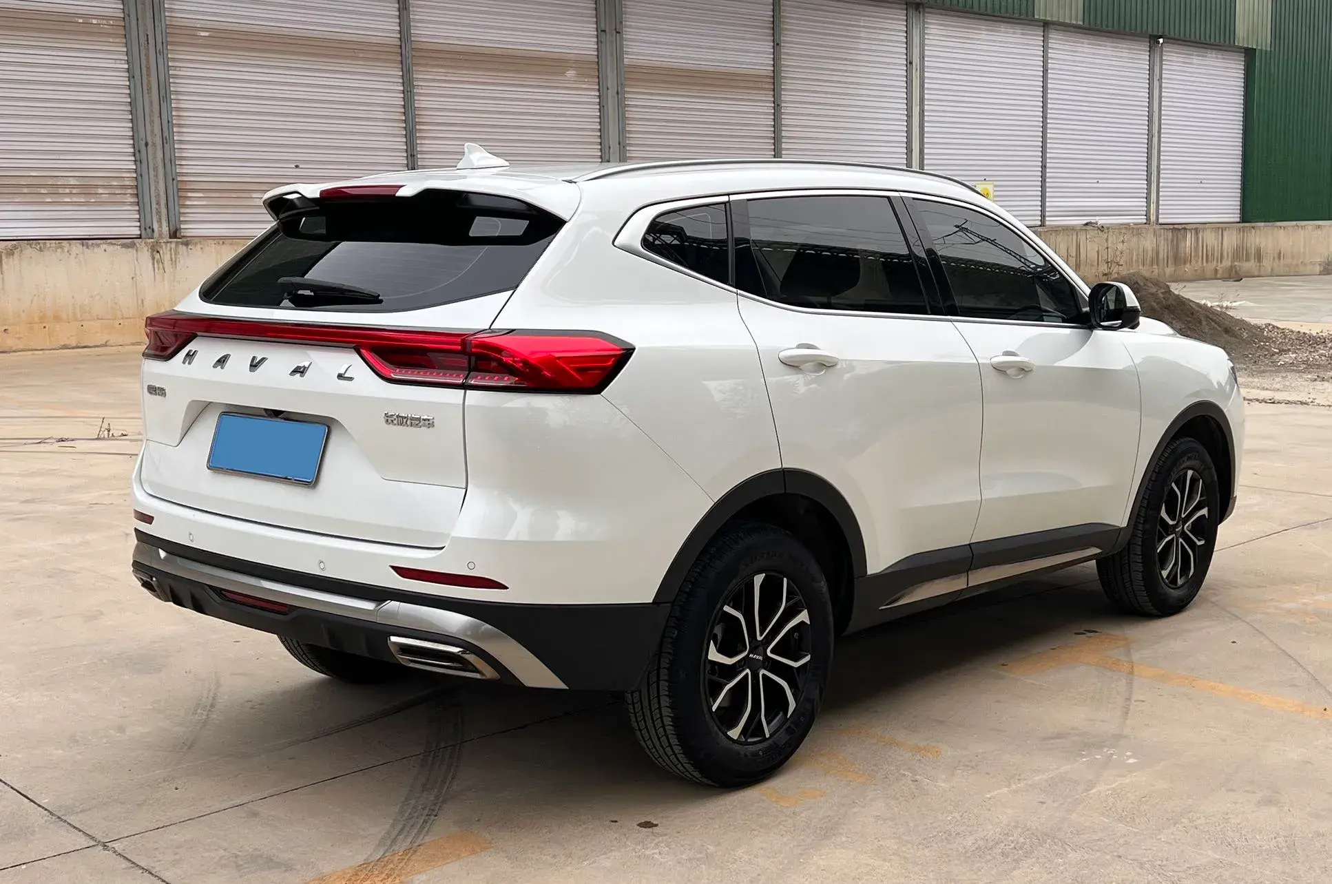2023 HAVAL H6 thumbnail 4