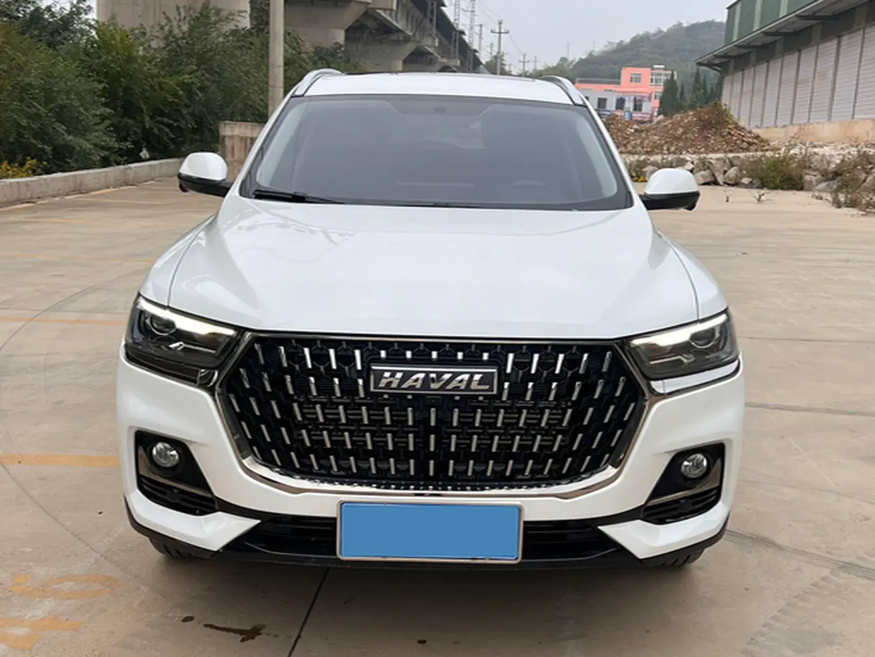 2023 HAVAL H6 thumbnail 2