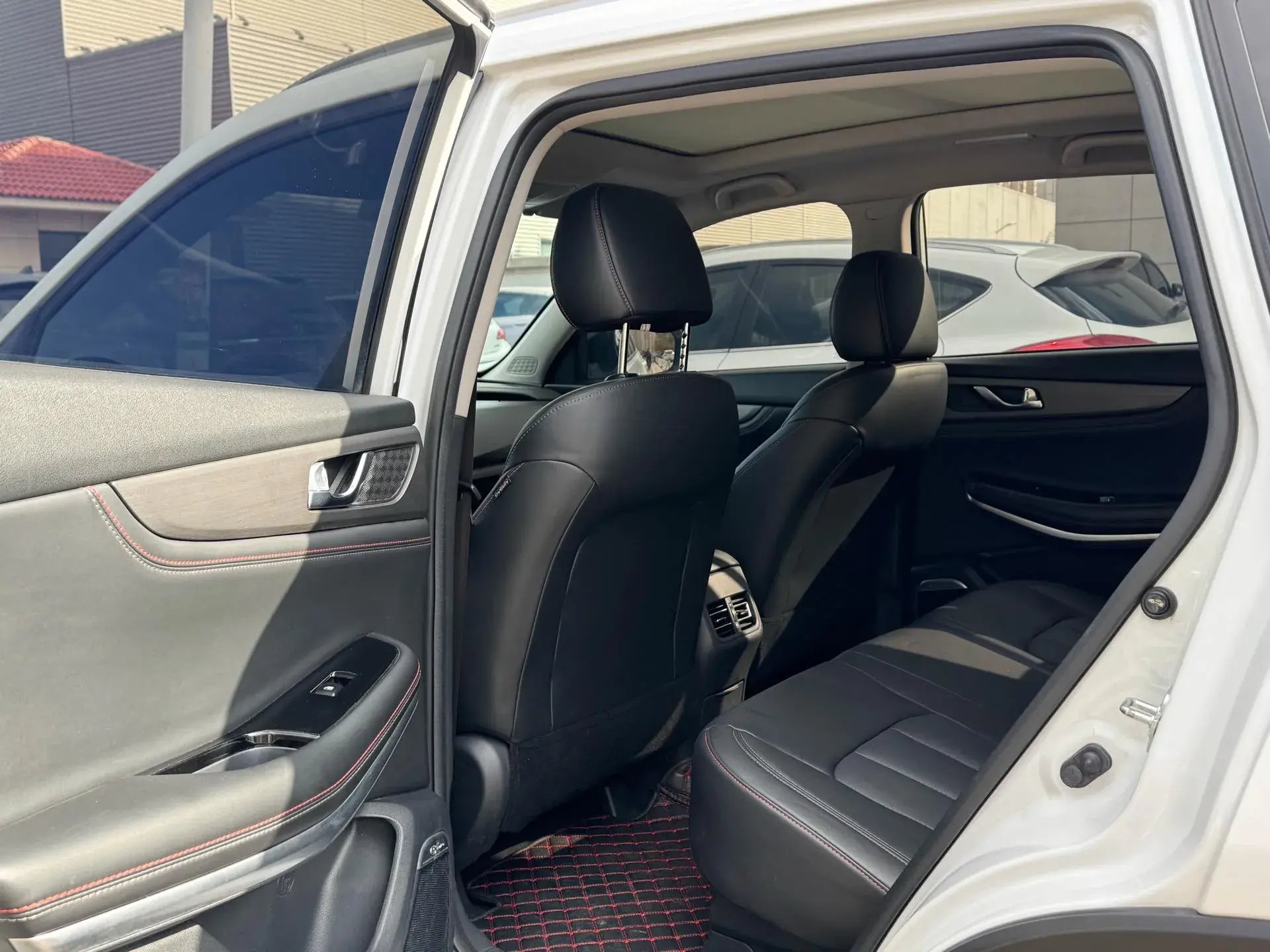 2021 CHANGAN CS75 thumbnail 4