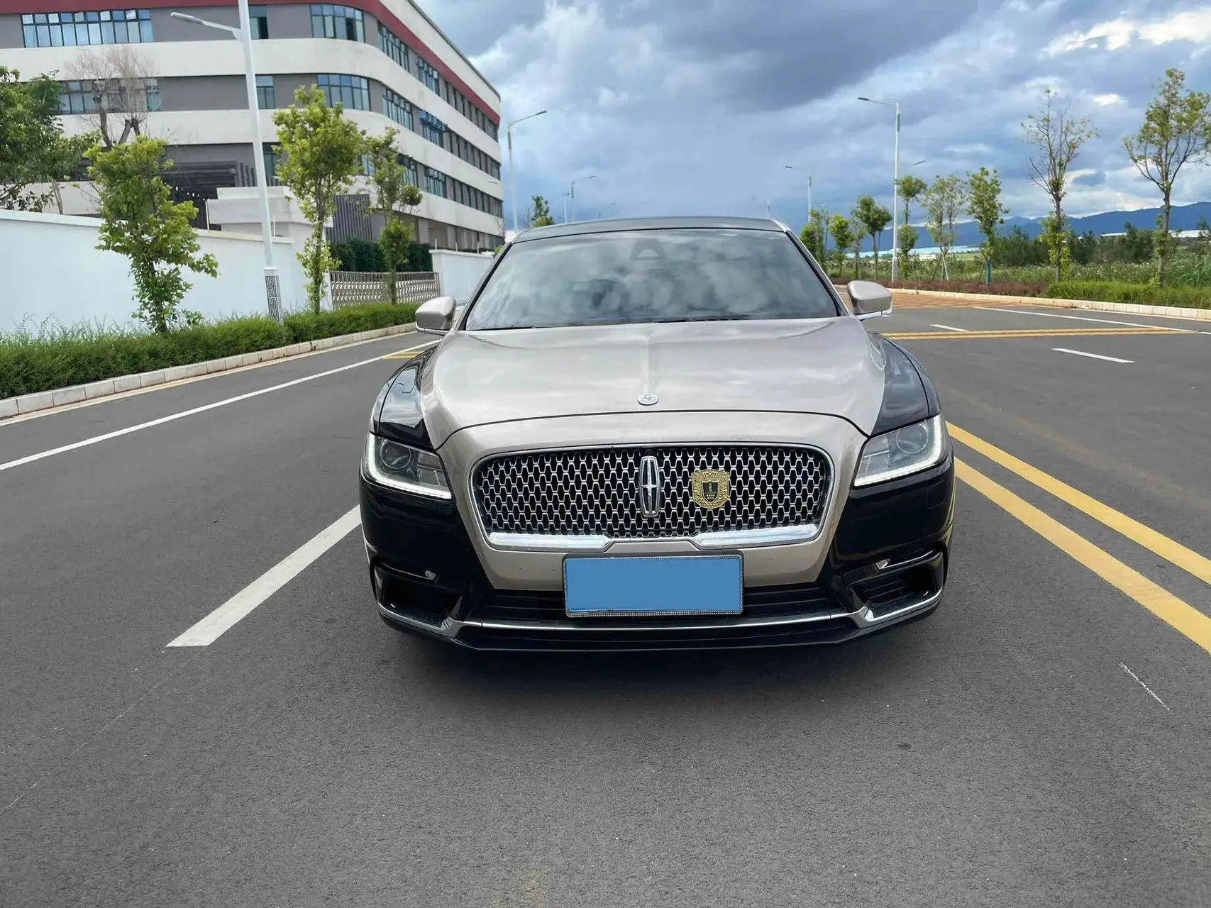 2018 LINCOLN CONTINENTAL thumbnail 2