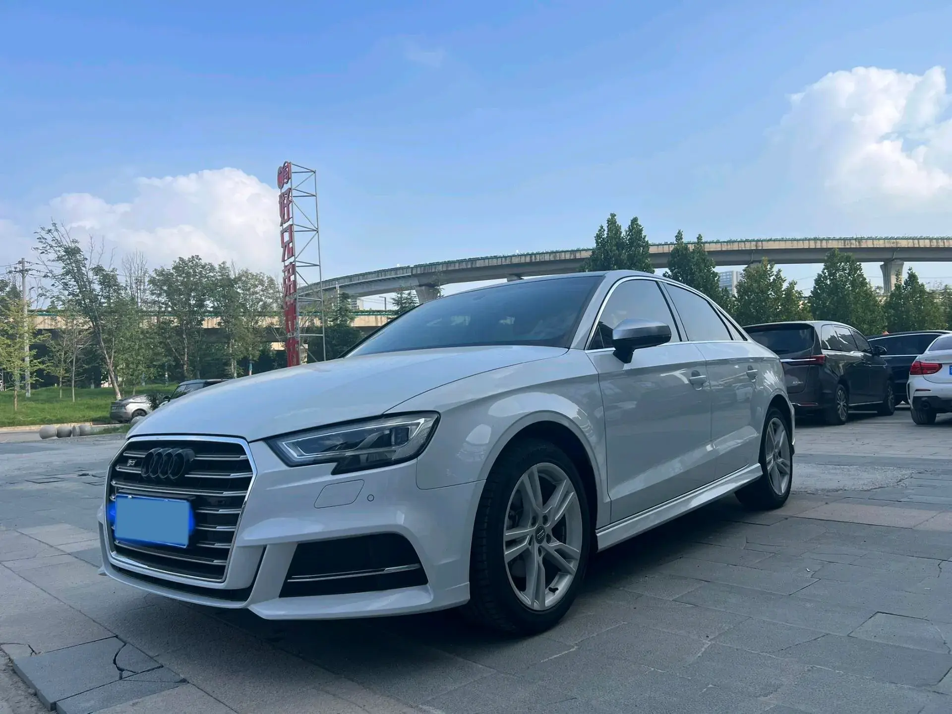 2019 AUDI A3 view 1