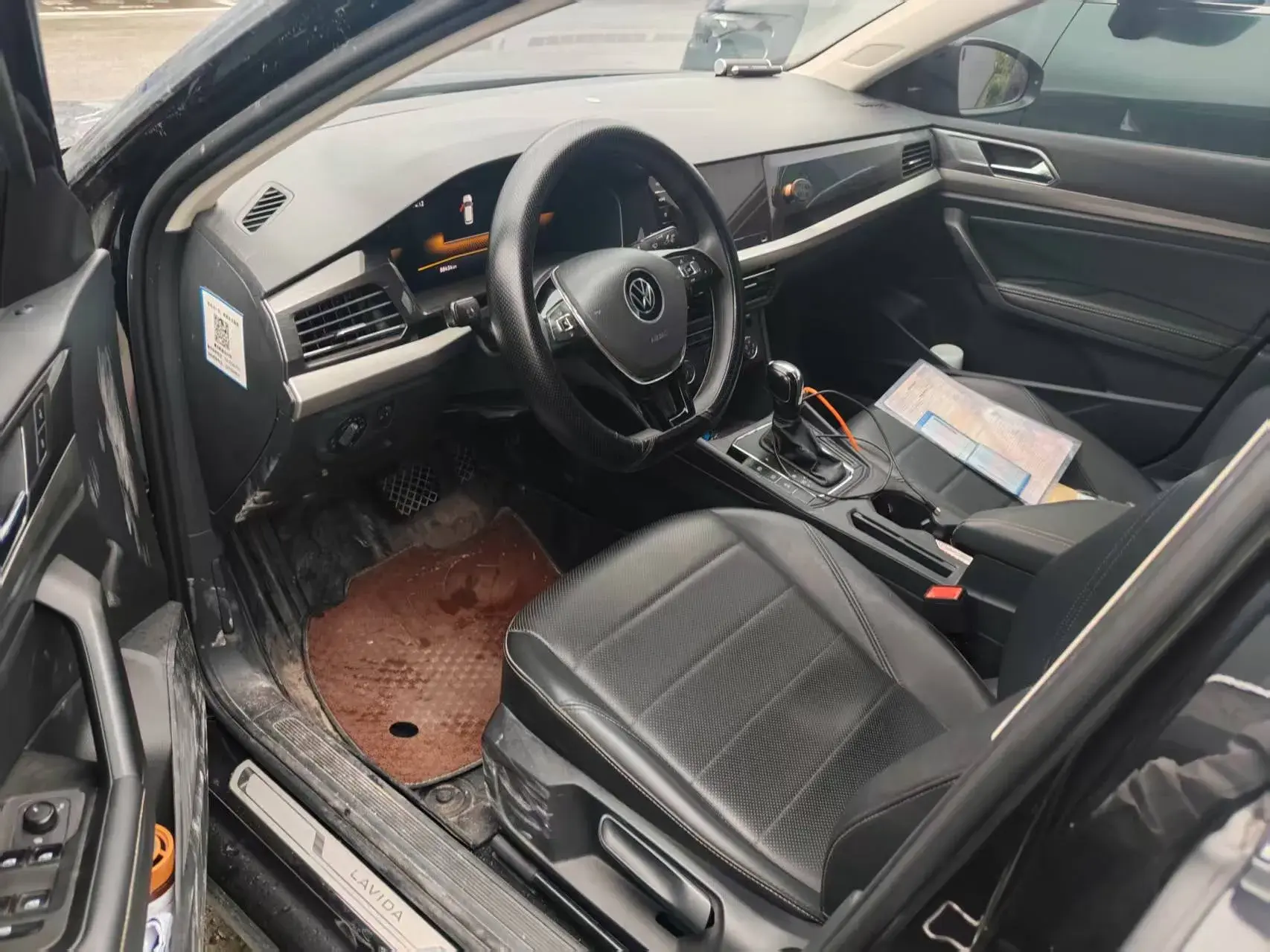 2021 VOLKSWAGEN LAVIDA thumbnail 3