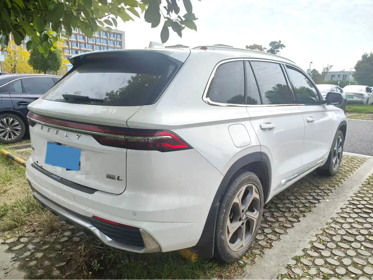 2023 GEELY STARRAY thumbnail 2