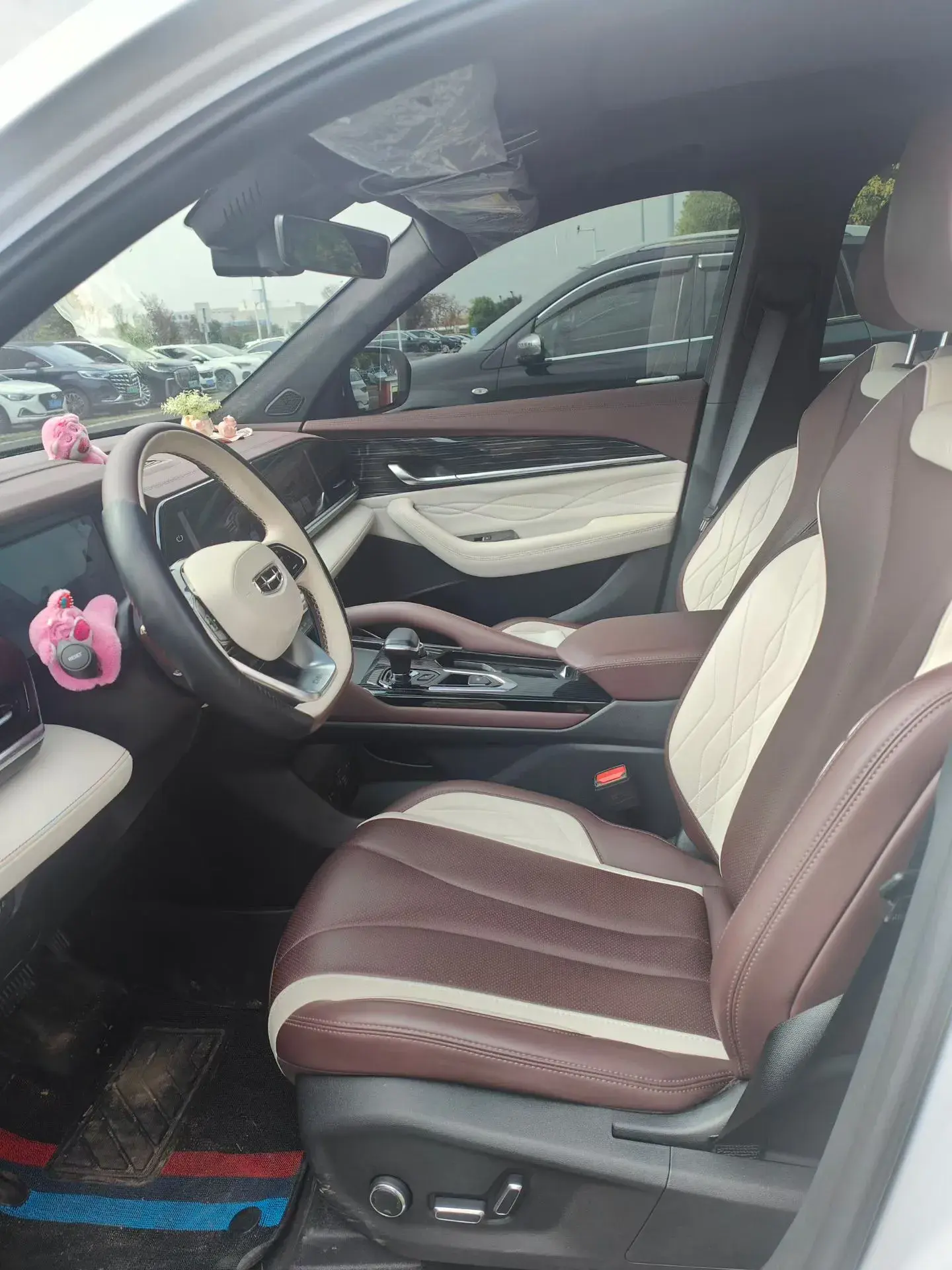 2023 GEELY STARRAY thumbnail 4