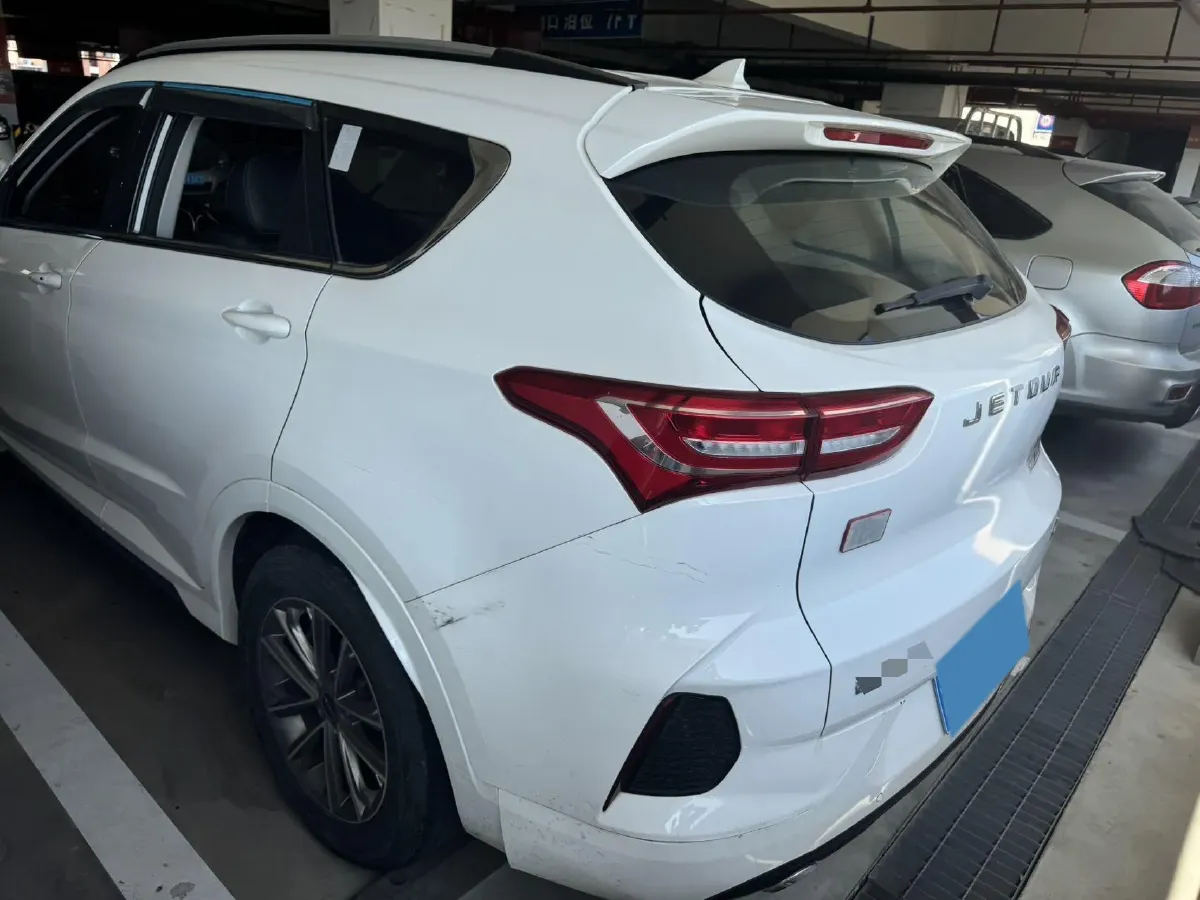 2020 Jetour X70 1.5T 156HP L4 6DCT,autocango,china used car exporter,china ev exporter,chinese used car exporter,chinese used ev exporter