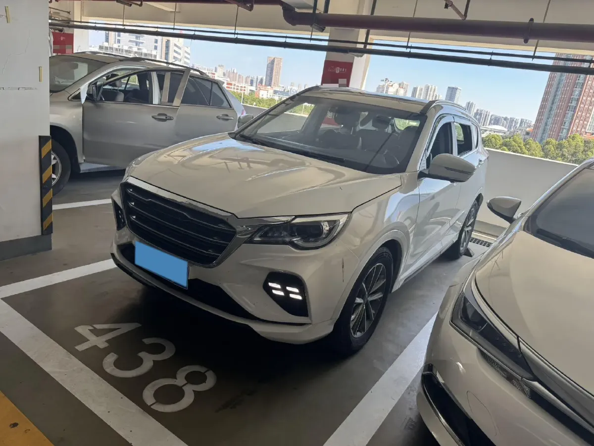 2020 Jetour X70 1.5T 156HP L4 6DCT,autocango,china used car exporter,china ev exporter,chinese used car exporter,chinese used ev exporter
