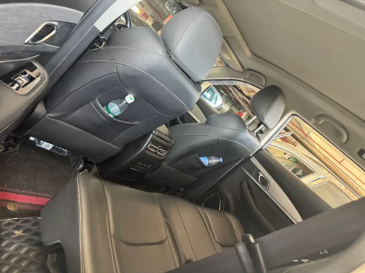 2020 Jetour X70 1.5T 156HP L4 6DCT,autocango,china used car exporter,china ev exporter,chinese used car exporter,chinese used ev exporter