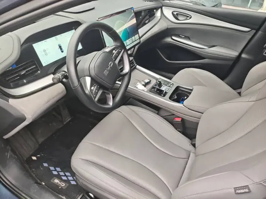 2025 BYD SEAL07 thumbnail 4