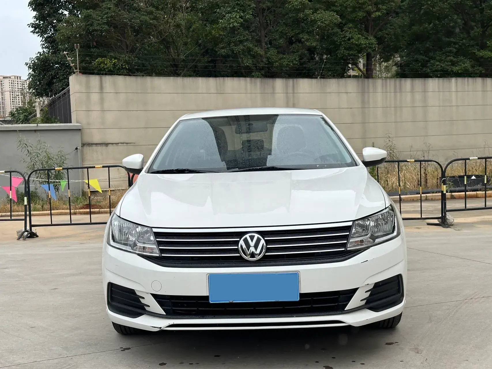 2019 VOLKSWAGEN LAVIDA thumbnail 3