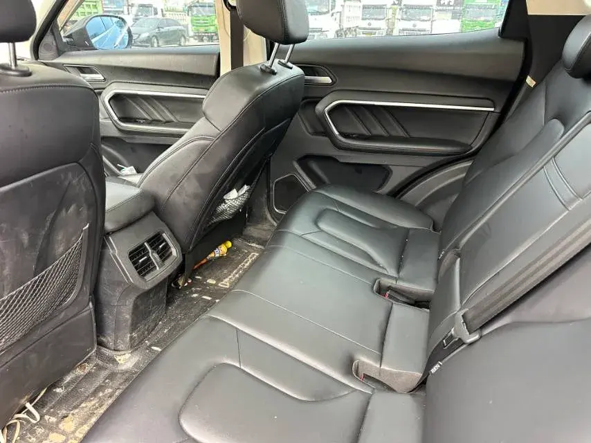 2017 HAVAL H6 thumbnail 2