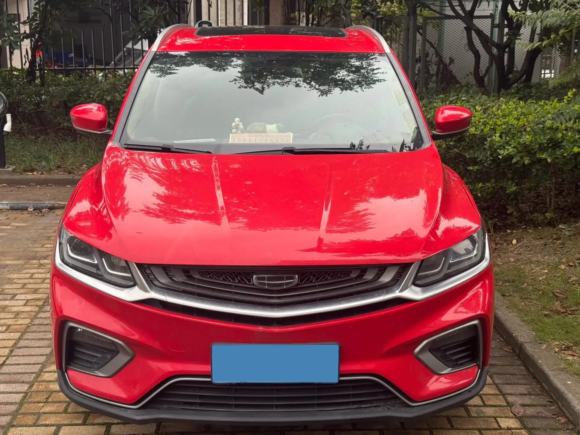 2019 GEELY COOLRAY thumbnail 4