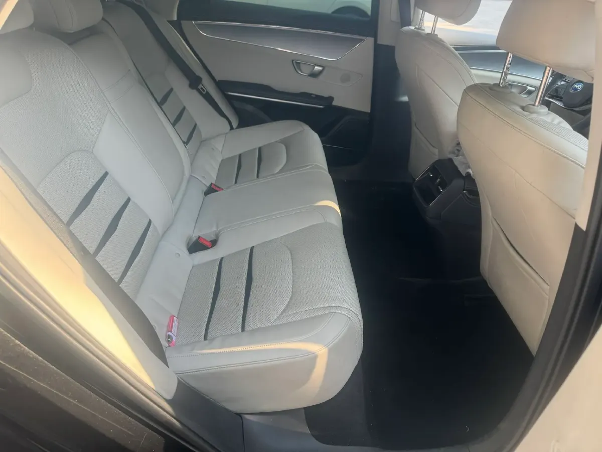 2021 BYD e9 BEV 64.8KWH,autocango,china used car exporter,china ev exporter,chinese used car exporter,chinese used ev exporter