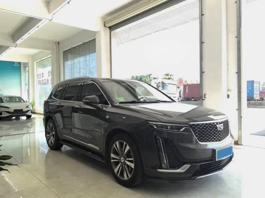 2020 CADILLAC XT6 thumbnail 3