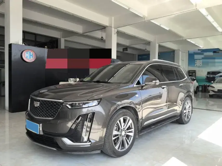 2020 CADILLAC XT6 view 1