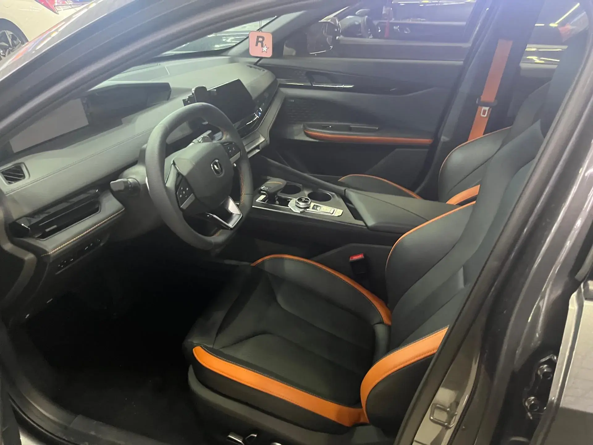 2023 CHANGAN UNI-V thumbnail 3