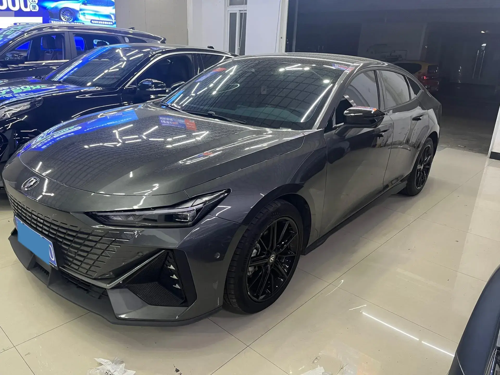 2023 CHANGAN UNI-V view 1