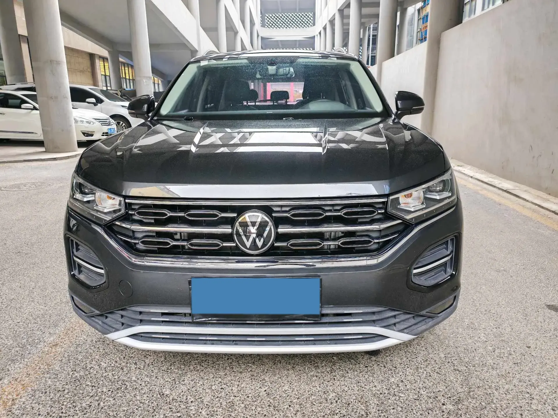 2022 VOLKSWAGEN TAYRON thumbnail 2