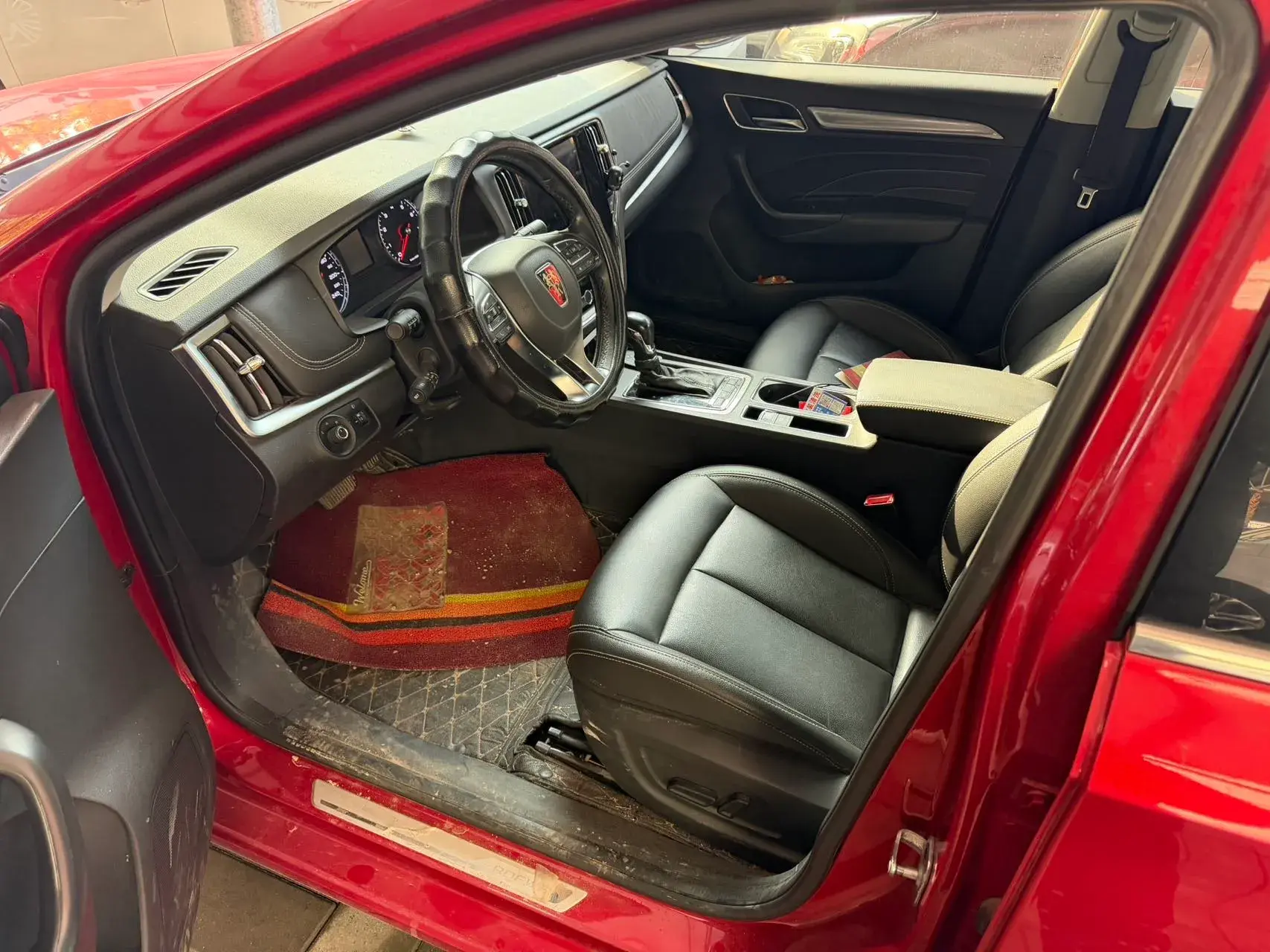 2017 ROEWE I6 thumbnail 2