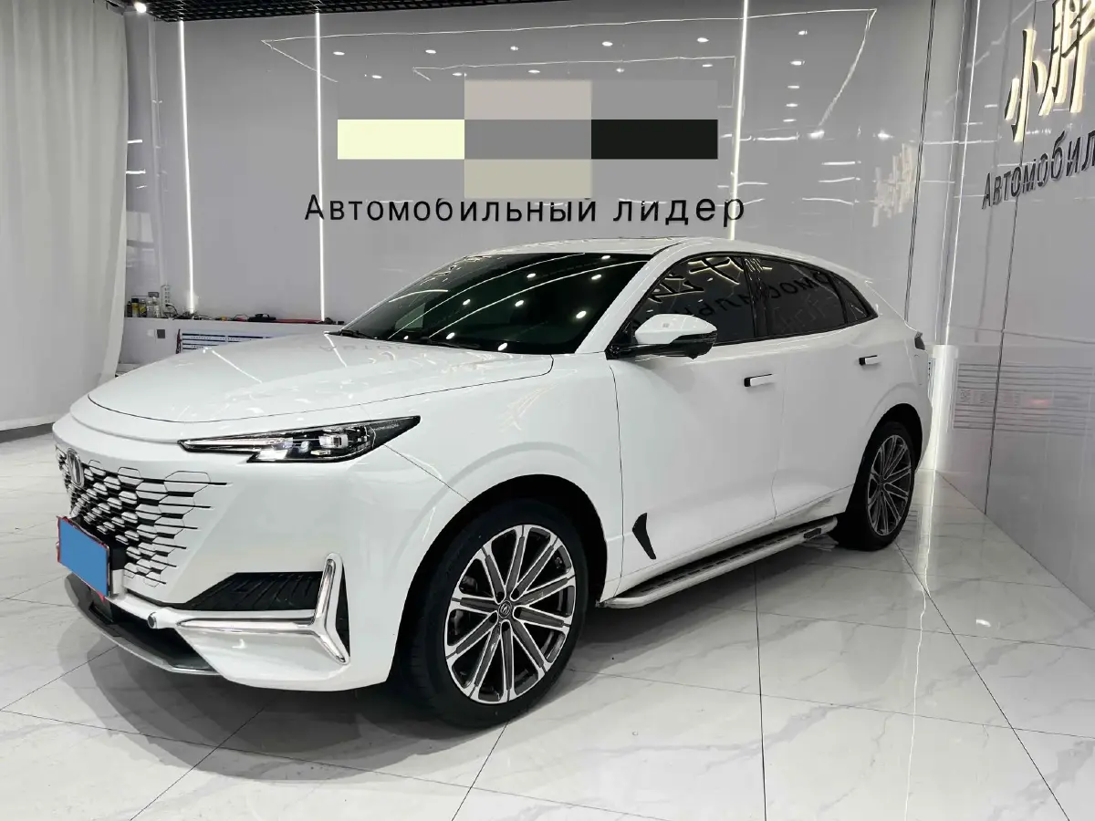 2021 ChangAn UNI-K 2.0T 233HP L4 8AT