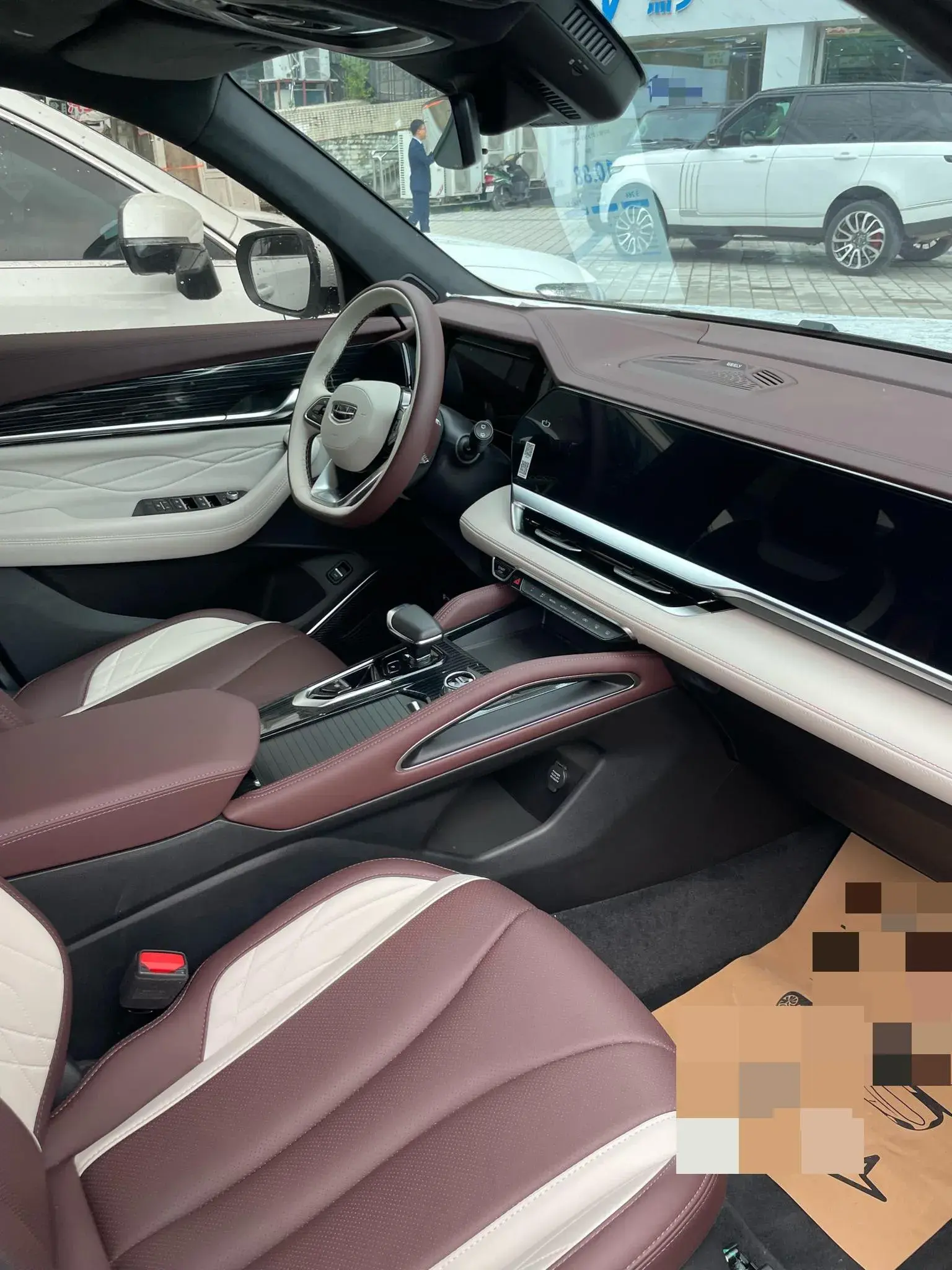 2021 GEELY MONJARO thumbnail 4