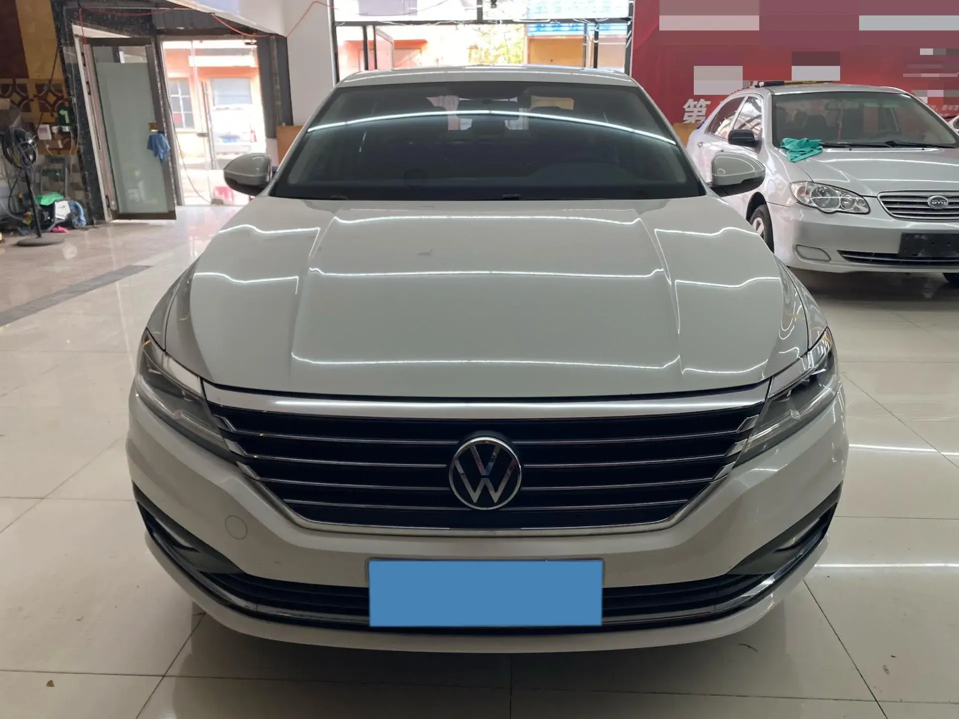 2021 VOLKSWAGEN LAVIDA thumbnail 2