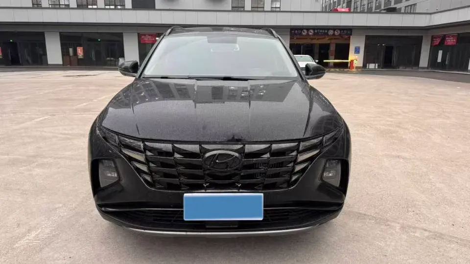 2023 HYUNDAI TUCSON thumbnail 2