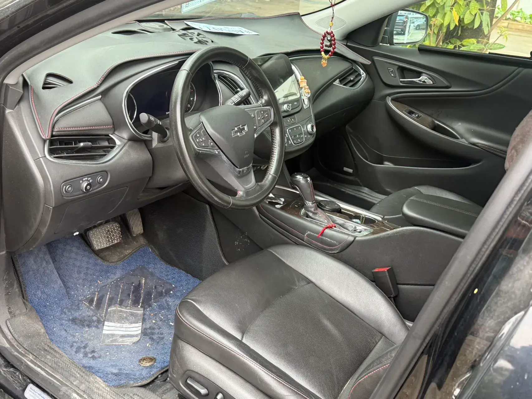 2019 CHEVROLET MALIBU thumbnail 4