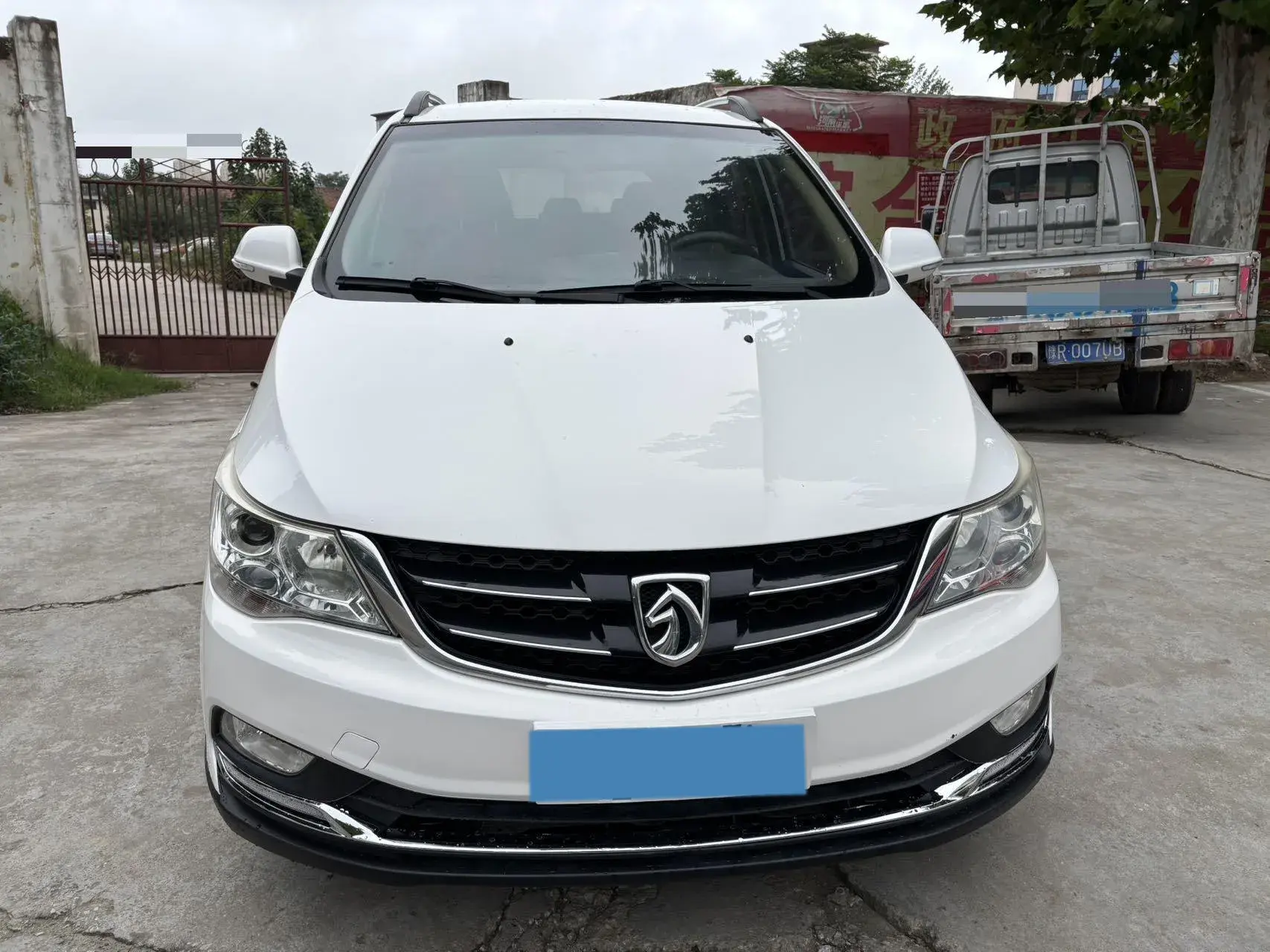 2016 BAOJUN 730 thumbnail 2