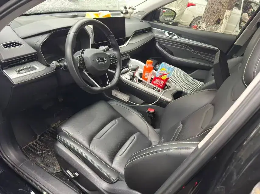 2023 GEELY PREFACE thumbnail 4