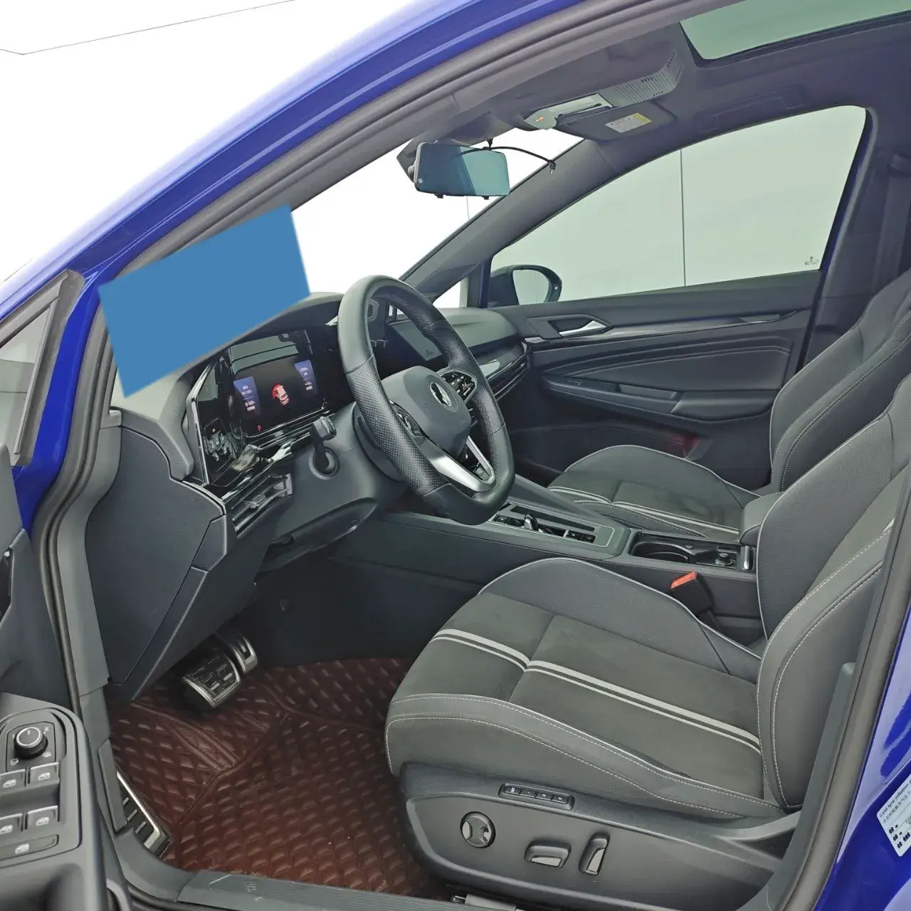 2021 VOLKSWAGEN GOLF thumbnail 4