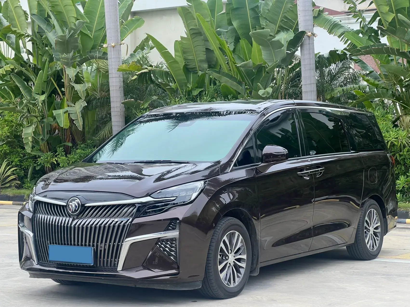 2022 BUICK GL8 view 1
