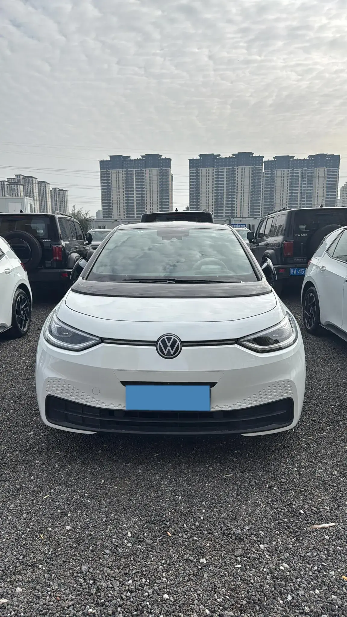 2025 VOLKSWAGEN ID.3 thumbnail 2