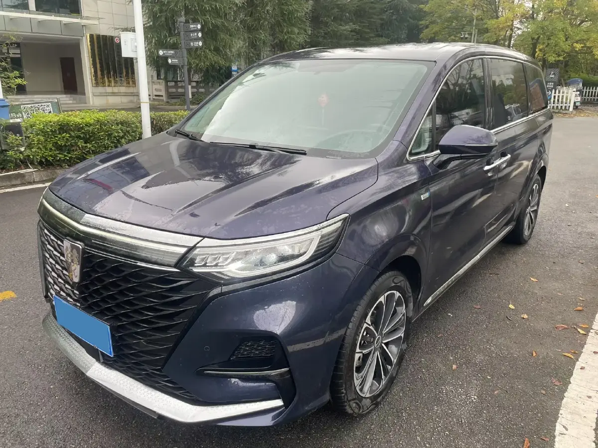 2022 Roewe iMAX8 2.0T 234HP L4 8AT