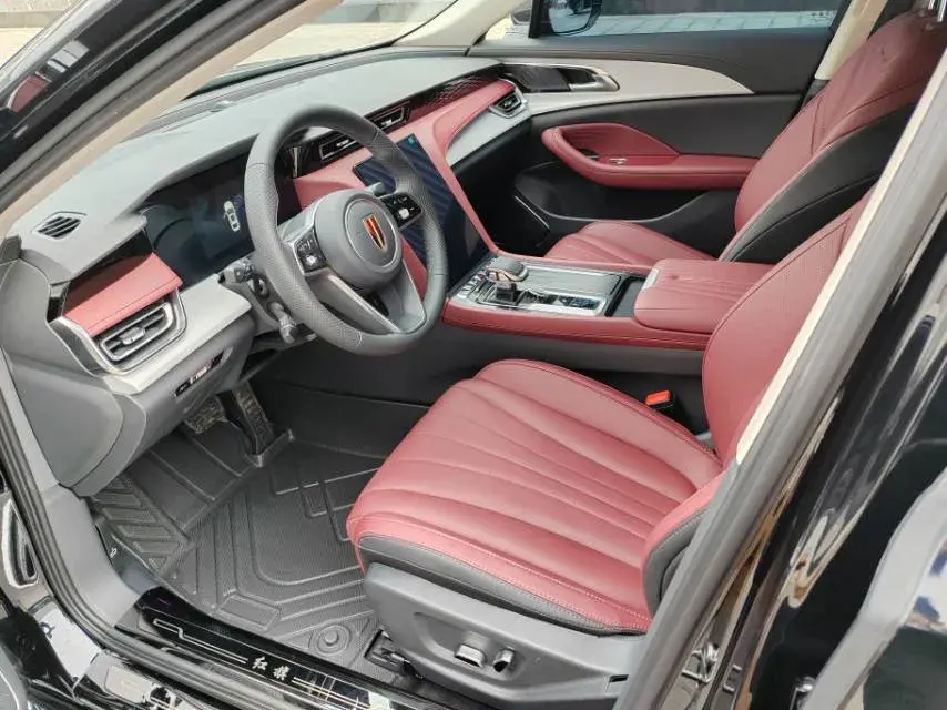 2025 HONGQI H5 thumbnail 3