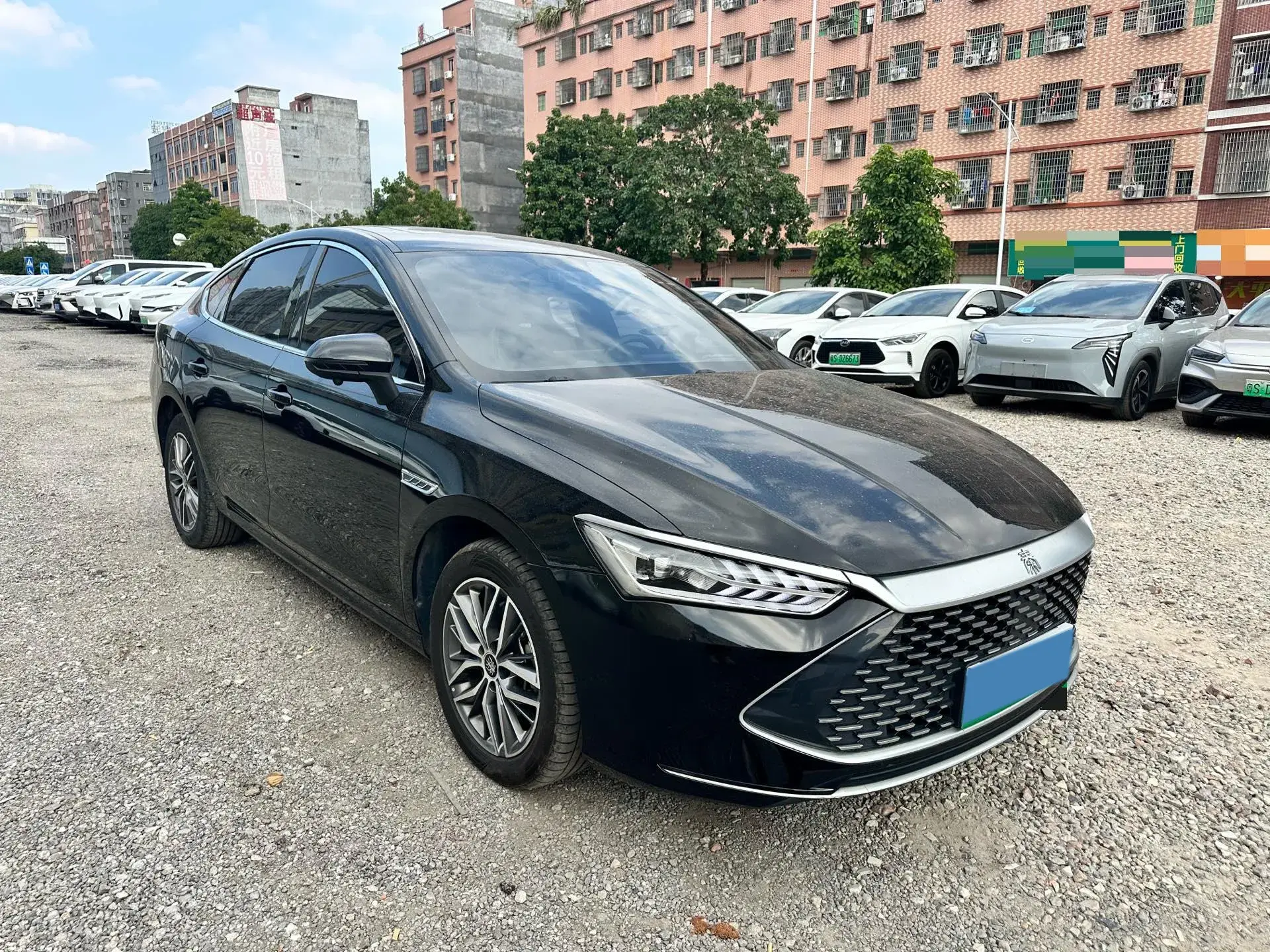 2023 BYD QIN thumbnail 3