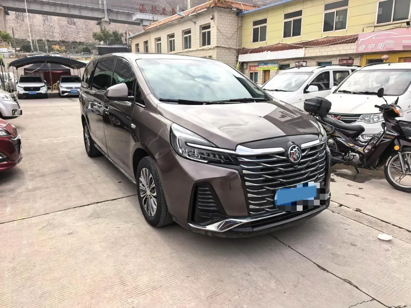 2023 BUICK GL8 thumbnail 3