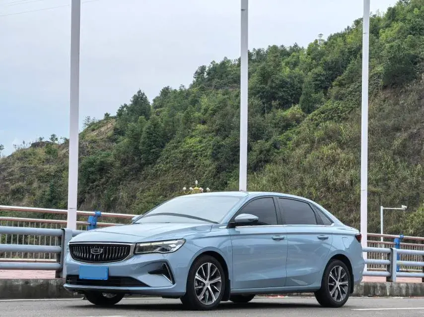 2022 GEELY EMGRAND view 1