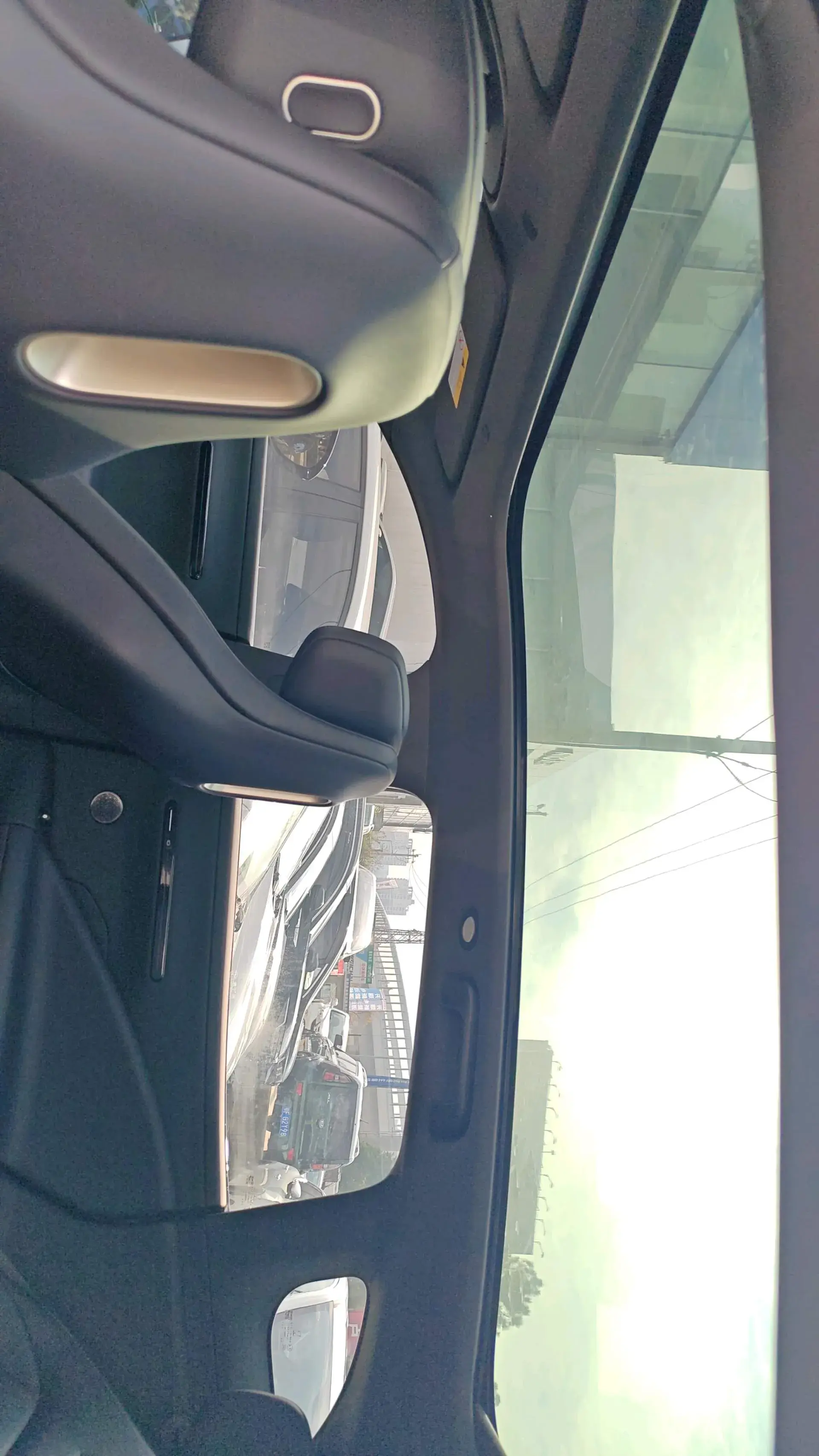 2024 AVATR 07 thumbnail 4