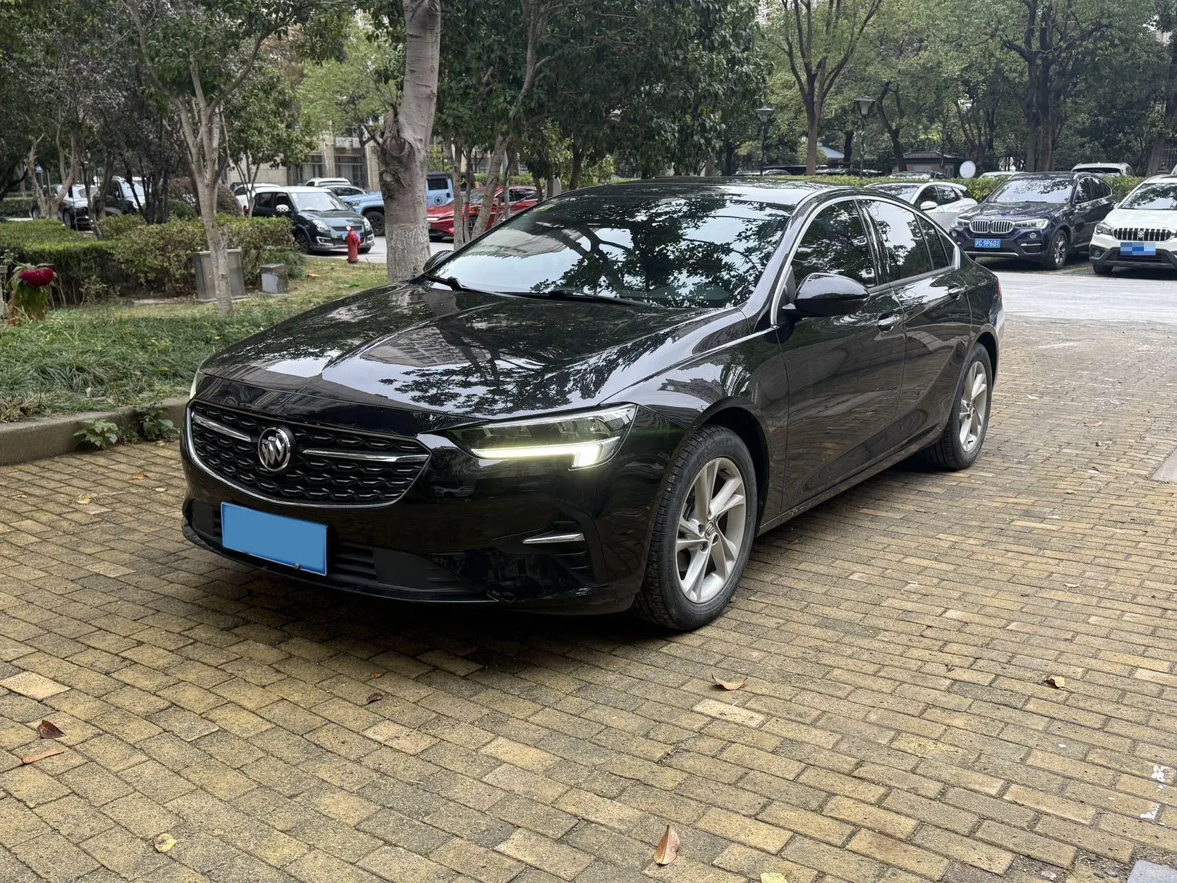 2020 BUICK REGAL view 1