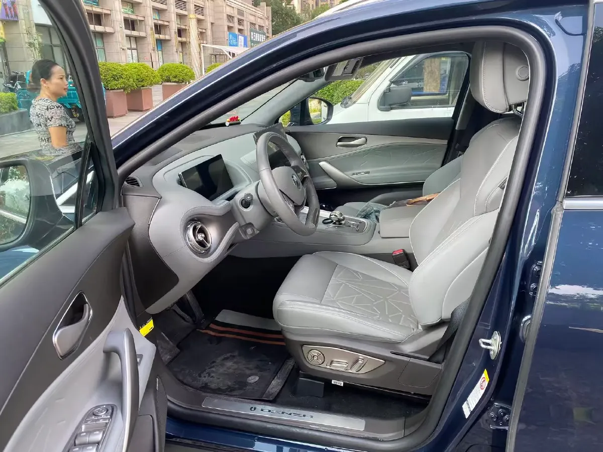 2023 Denza N8 1.5T 139HP L4 E-CVT PHEV 45.8KWH,autocango,china used car exporter,china ev exporter,chinese used car exporter,chinese used ev exporter