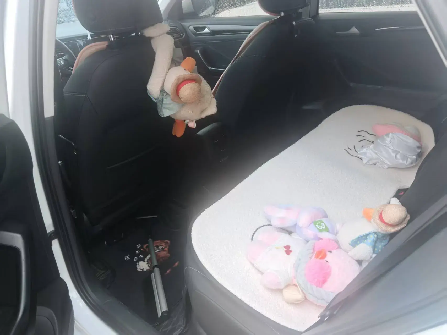 2020 VOLKSWAGEN T-ROC thumbnail 3