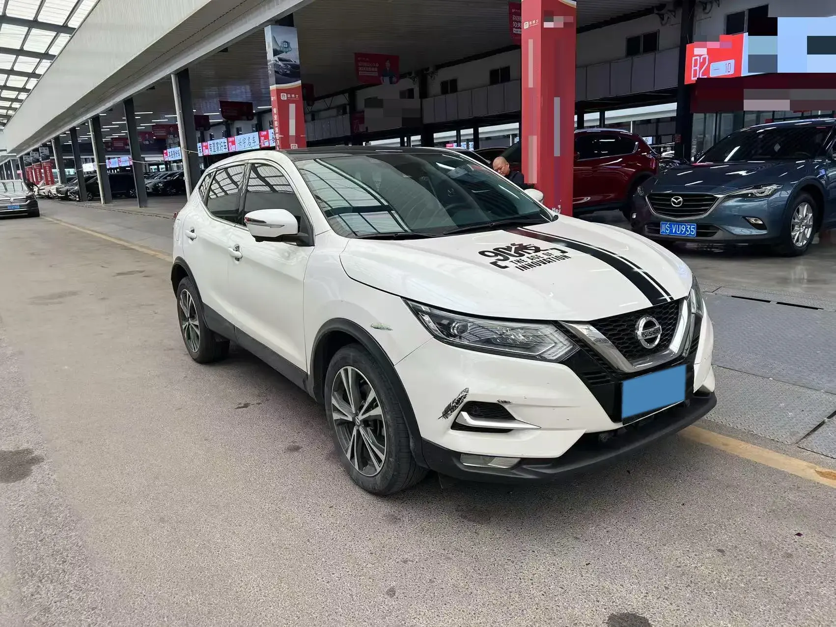 2021 NISSAN QASHQAI thumbnail 3