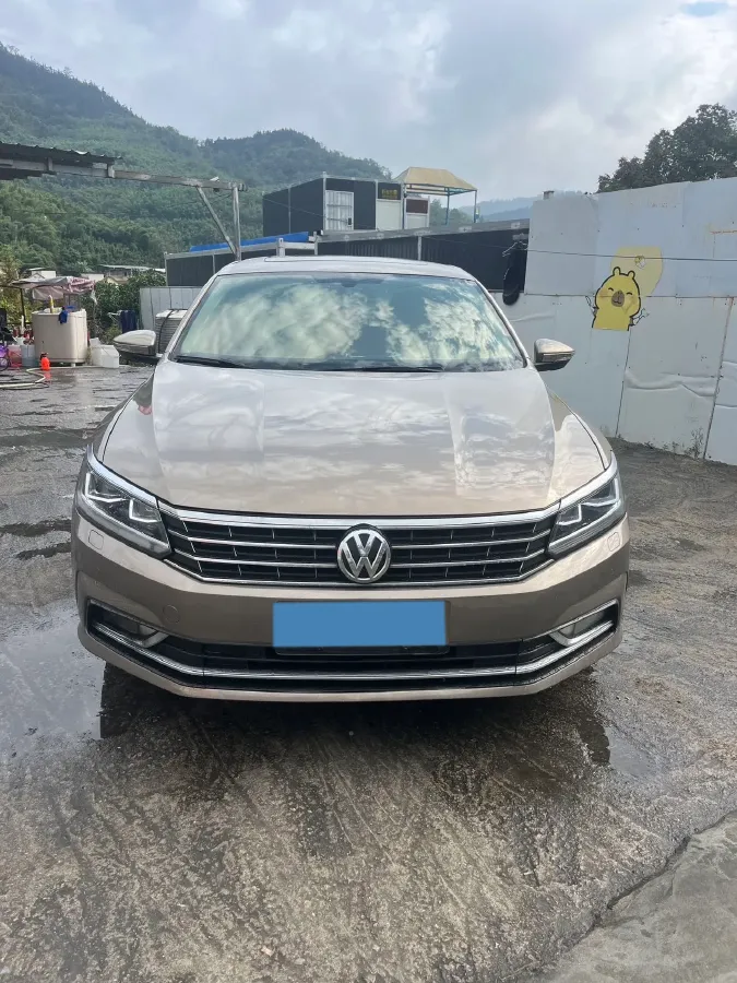 2017 Volkswagen Passat 1.8T 180HP L4 7DCT,autocango,china used car exporter,china ev exporter,chinese used car exporter,chinese used ev exporter