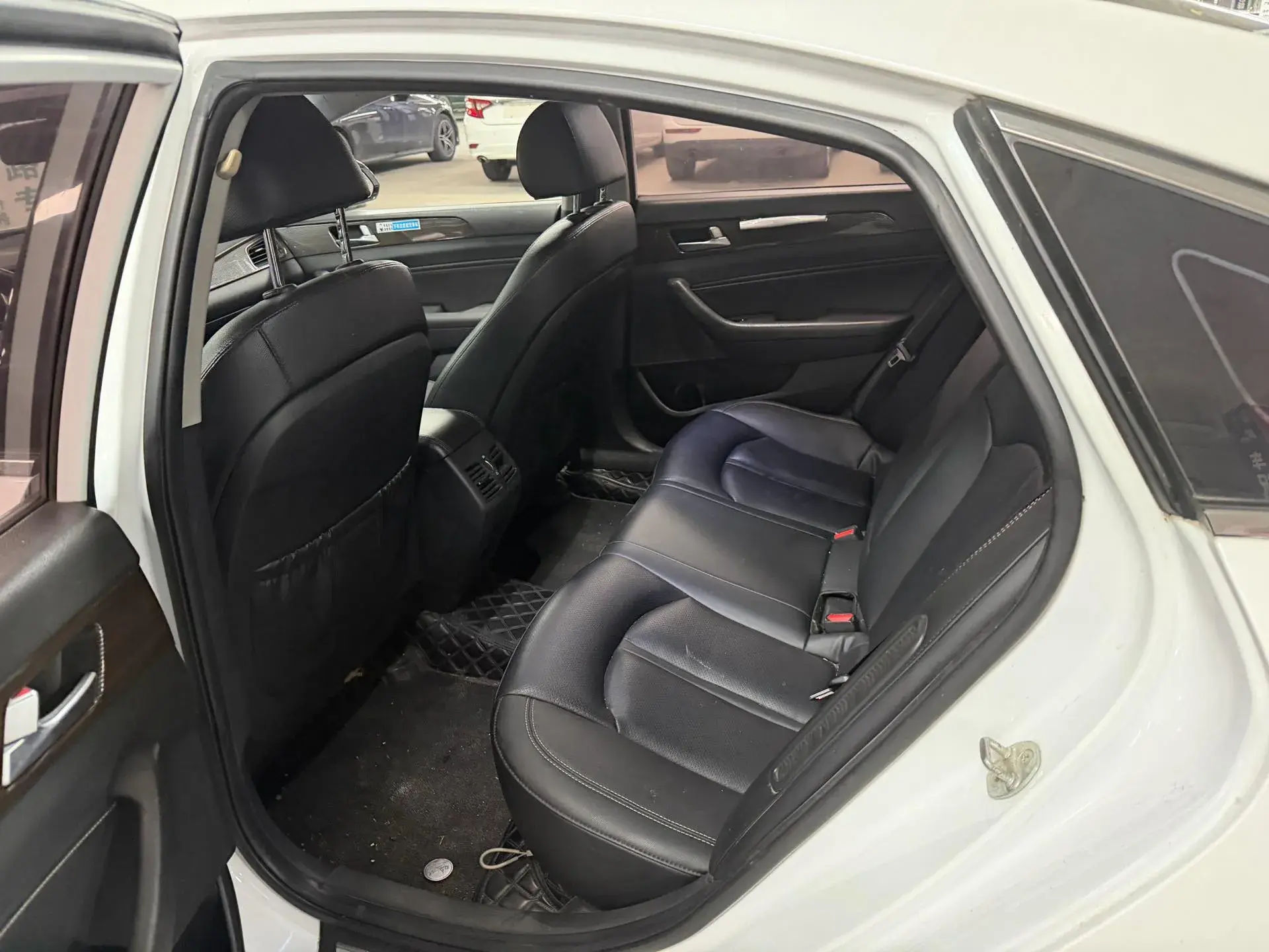 2018 HYUNDAI SONATA thumbnail 4