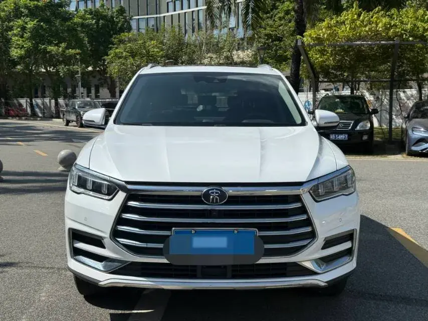 2019 BYD SONG thumbnail 2