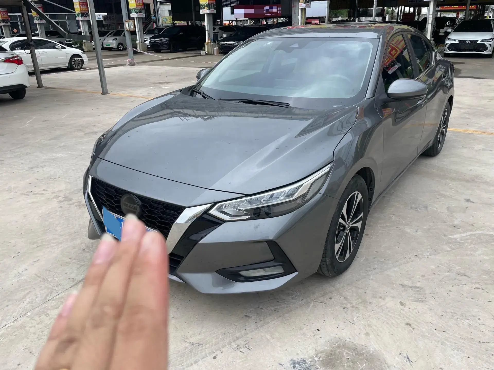 2022 NISSAN SYLPHY view 1