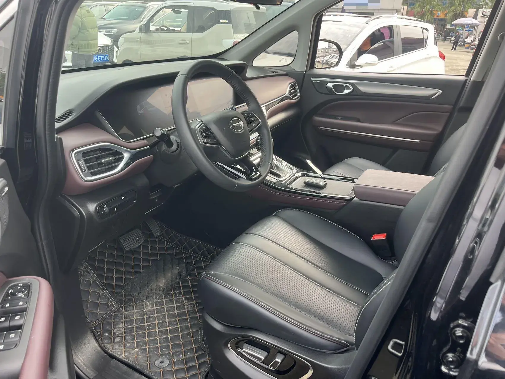 2023 GAC TRUMPCHI thumbnail 3