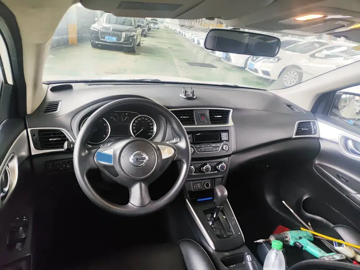 2021 NISSAN SYLPHY thumbnail 2