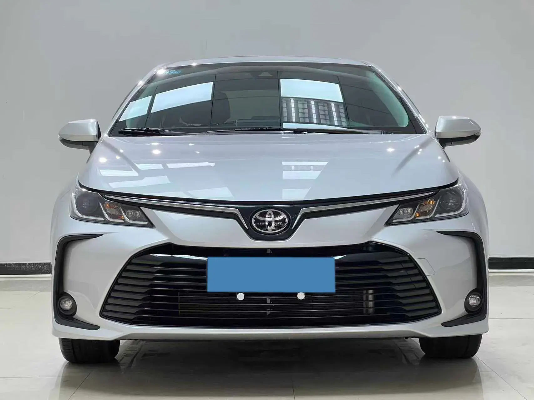 2021 TOYOTA COROLLA thumbnail 2