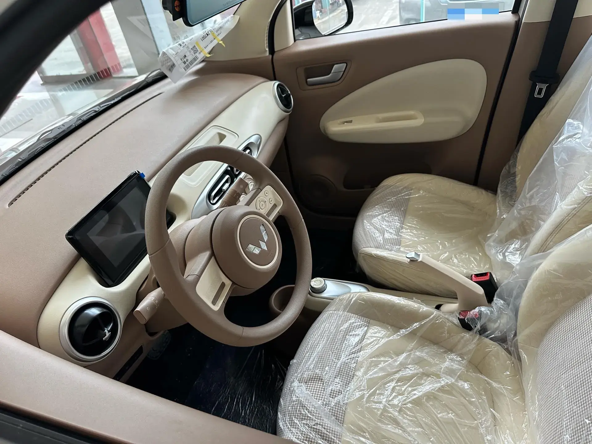 2025 WULING HONGGUANG thumbnail 3